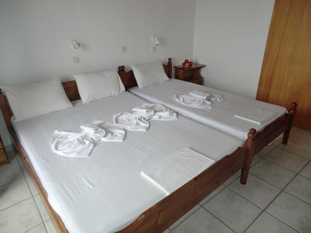 Flisvos Apartments Frangokastello Extérieur photo