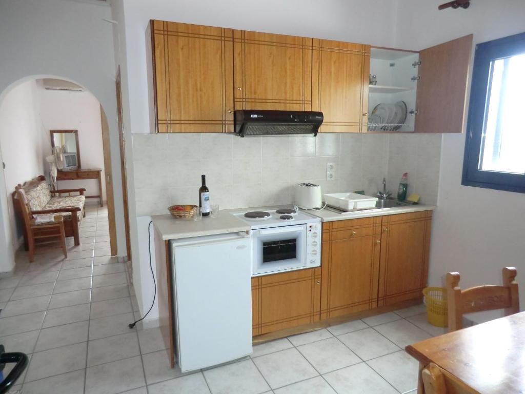 Flisvos Apartments Frangokastello Extérieur photo